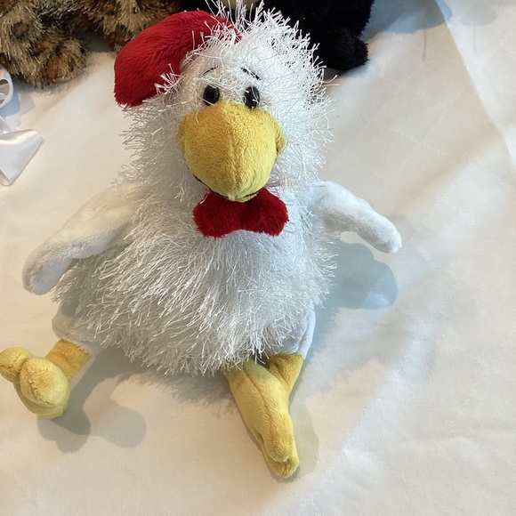 Webkinz Chicken Stuffed Animal Toy - Picture 1 of 4